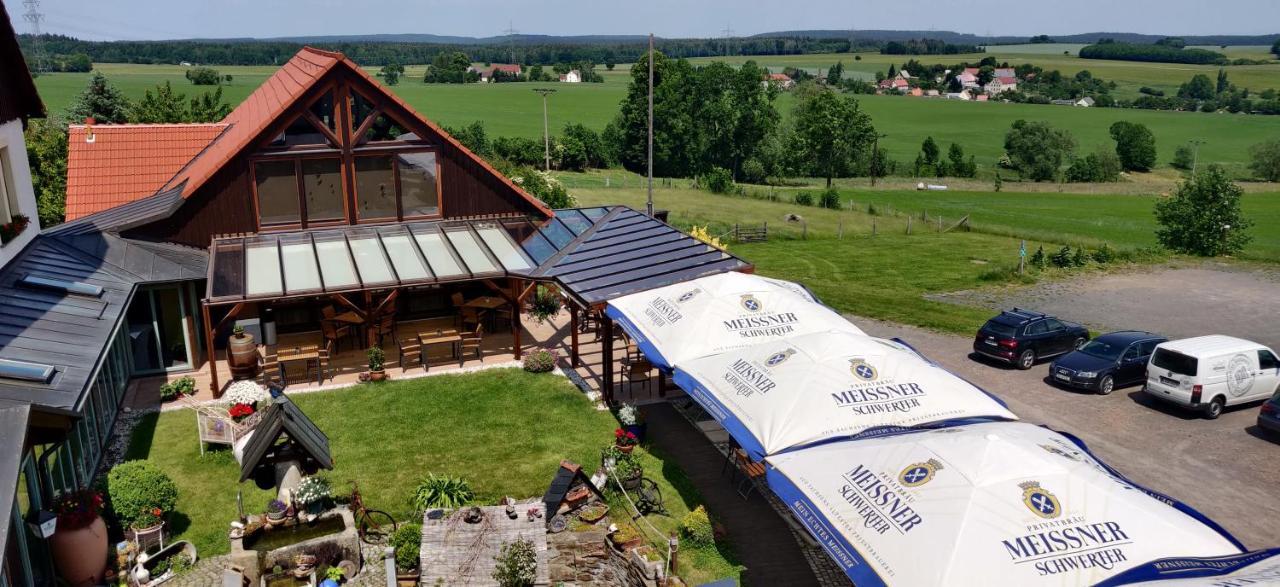 Hotel Neue Hoehe Klingenberg Bagian luar foto